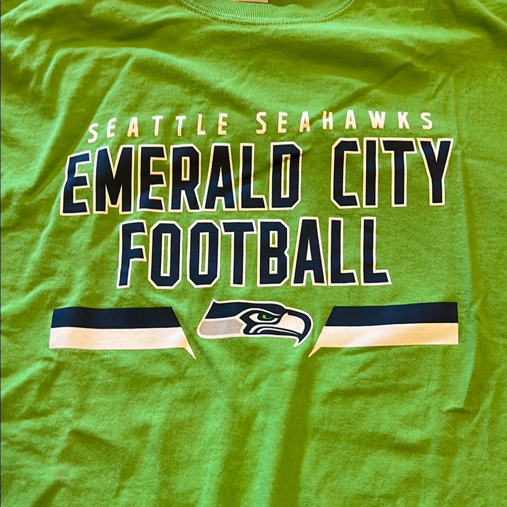 Team Apparel Emerald City Football Tee - Green